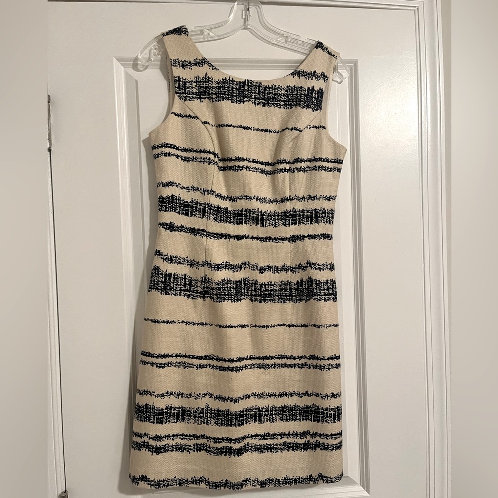 Size 4 Banana Republic Cream Colored Sheath Dress
